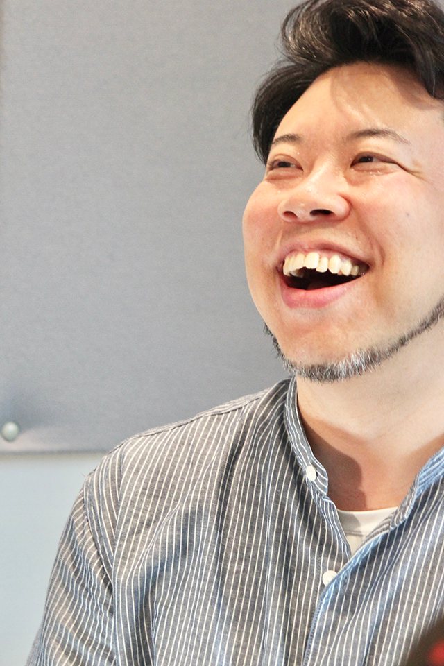 インタビュー写真